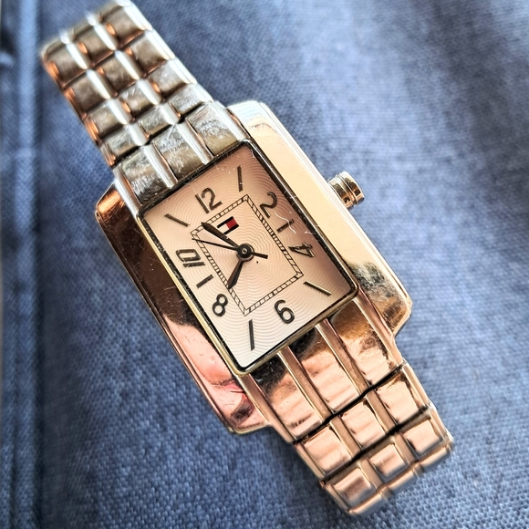 Vintage Tommy Hilfiger Women's Stainless Steel Bracelet Watch - Picture 1 of 7